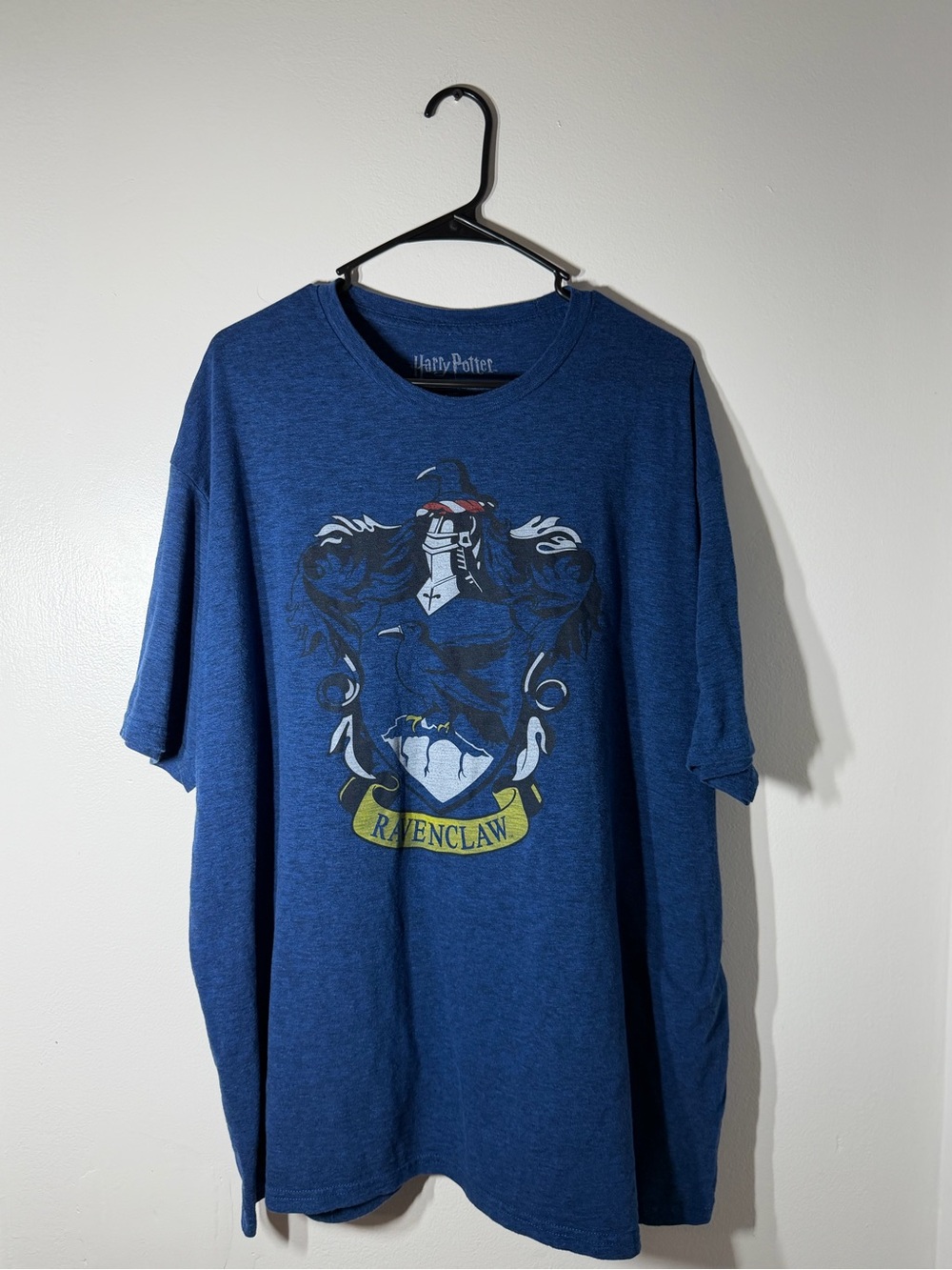 Warner Bros. Ravenclaw Crest Short Sleeve Tee - Blue